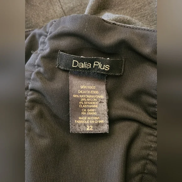 Dalia Plus Pants - Picture 3 of 3